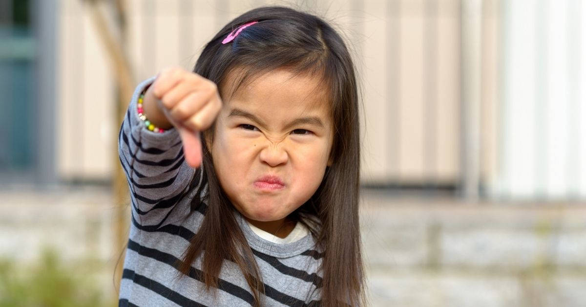 Mi hijo me desafía: ¿qué puedo hacer para acabar con la situación?