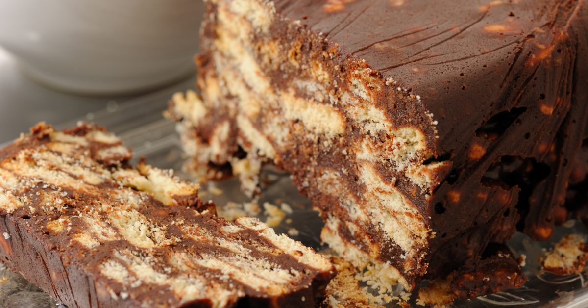 Tarta de galletas y chocolate: receta ideal para el cumpleaños de los más pequeños