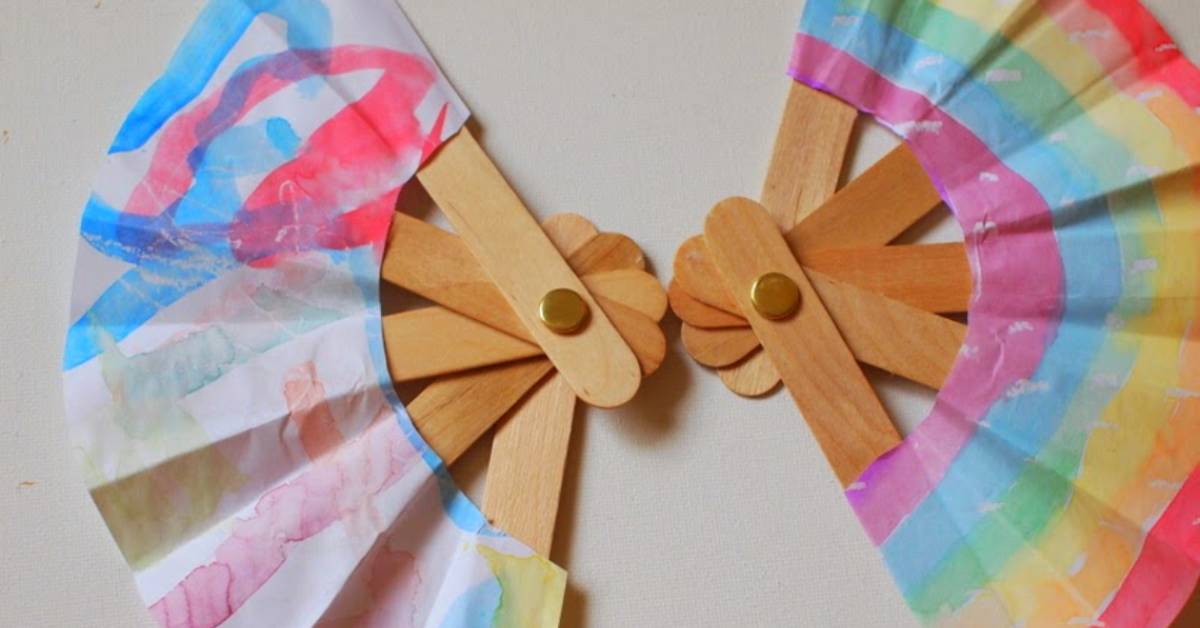 Cómo hacer un abanico: ¡esta manualidad a los niños les encanta!