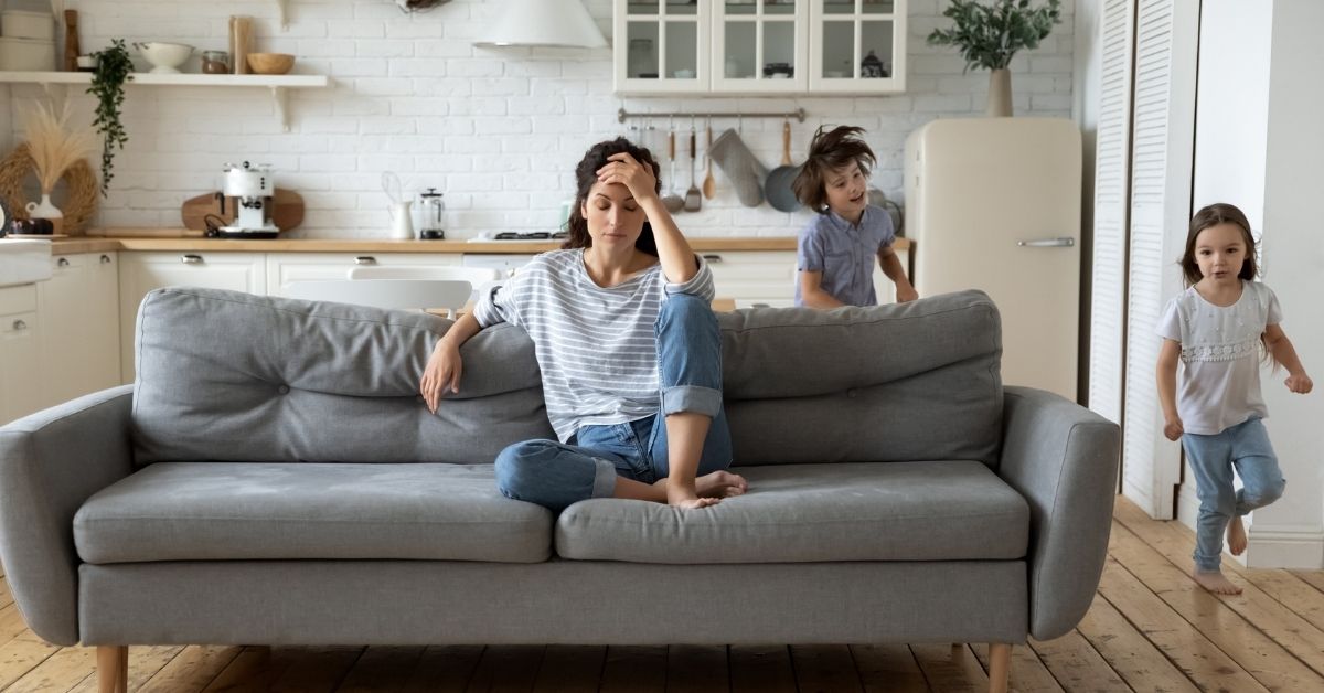 Síndrome de Burnout parental, ¿también en vacaciones? Consejos para evitarlo