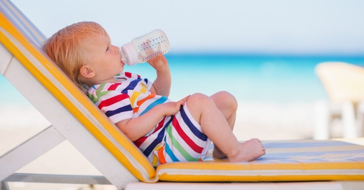 Bebé y verano: 8 consejos para ir a la playa con el bebé