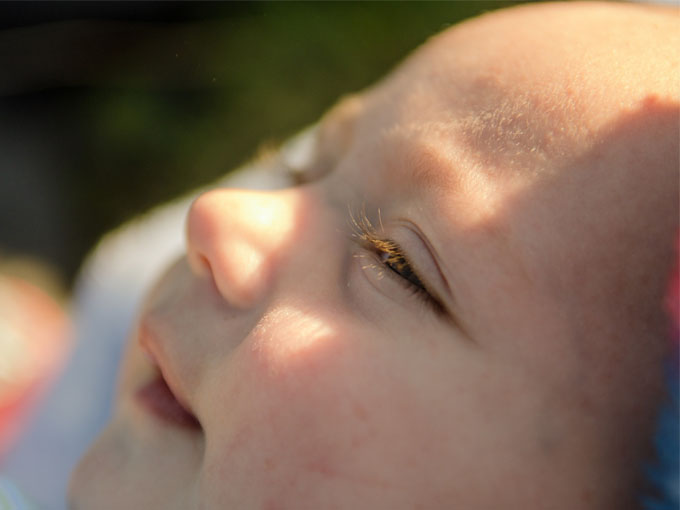 6 consejos para proteger a tu bebé del sol