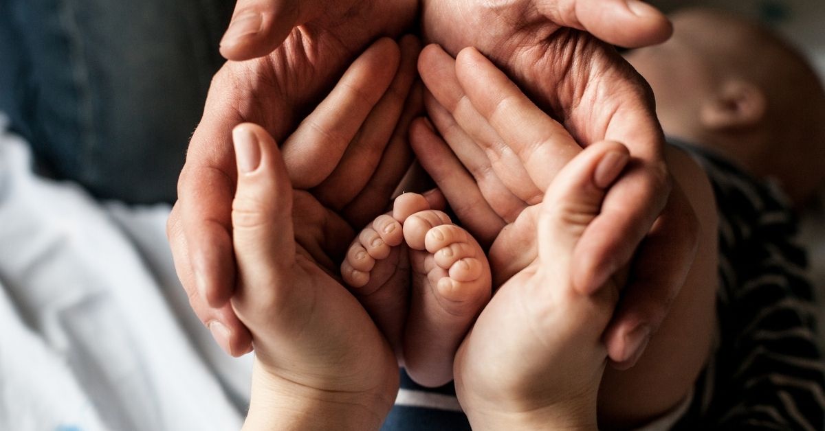 Cuando nace un hijo: permisos laborales para padres y madres
