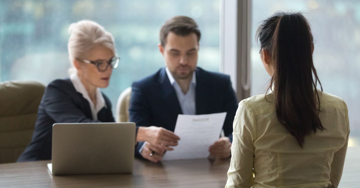 Búsqueda de empleo y embarazo: ¿debemos decir que somos padres?