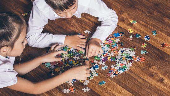 10 razones por las que los puzzles son tan buenos para el desarrollo de los niños