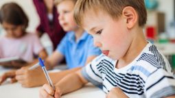 Colegio, niños y coronavirus