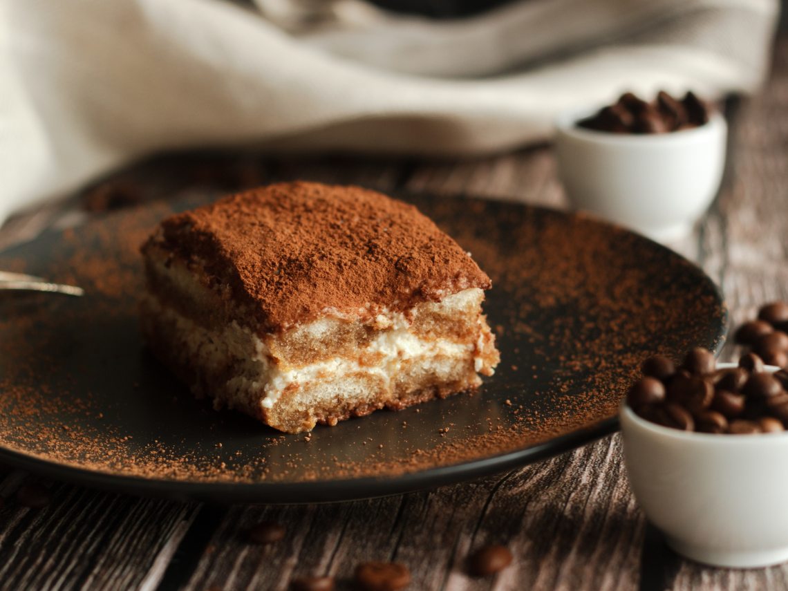 Cómo hacer un tiramisú sin huevo