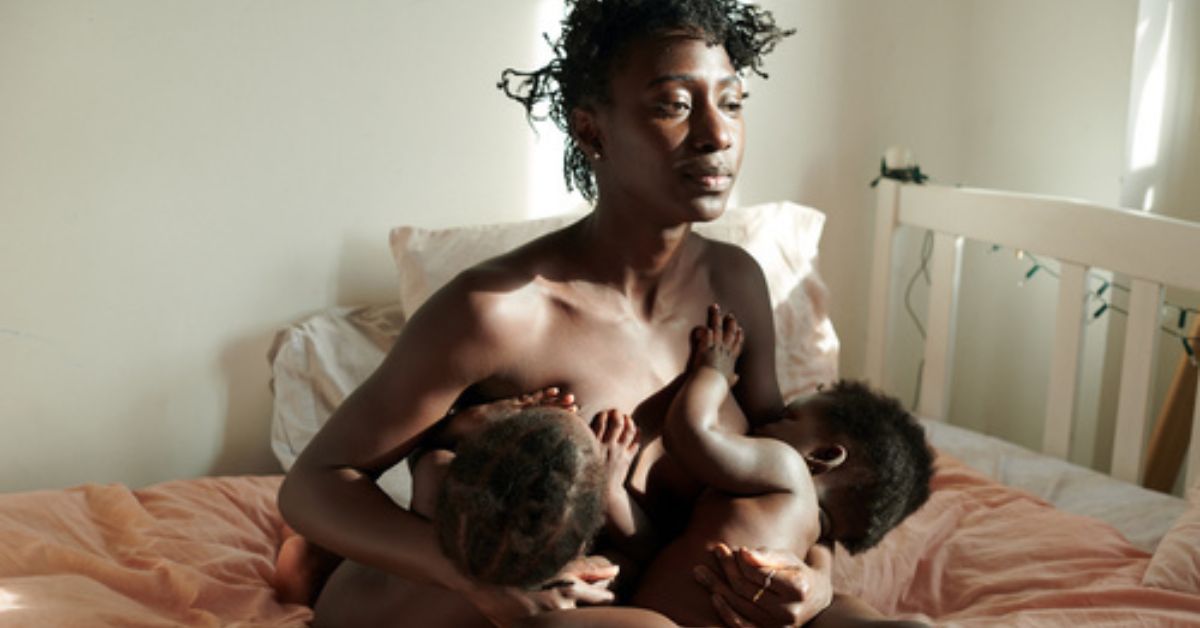 Fotografías que muestran la faceta más salvaje de la lactancia materna
