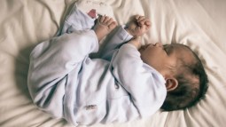 Bebé durmiendo