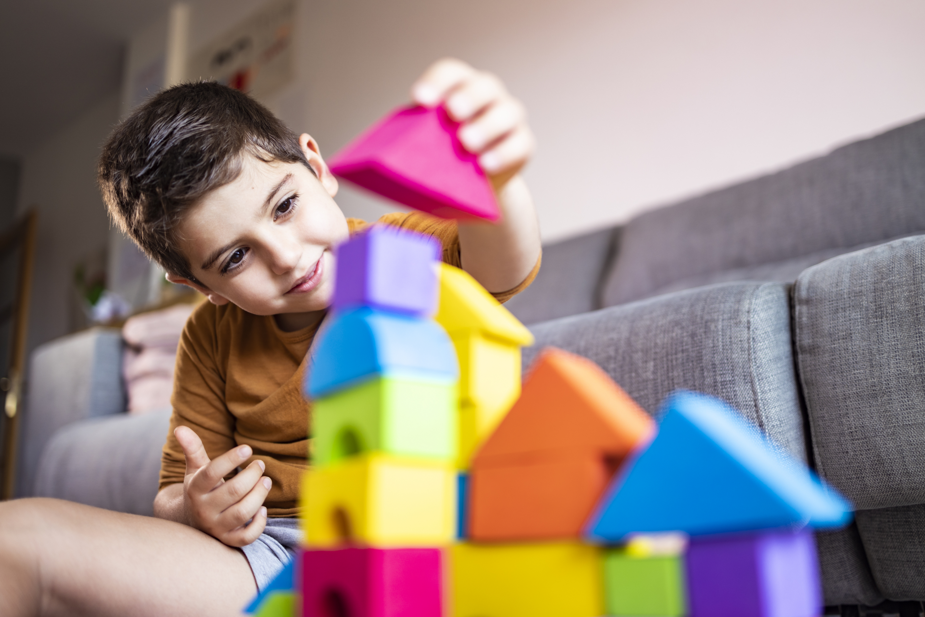 niño jugando