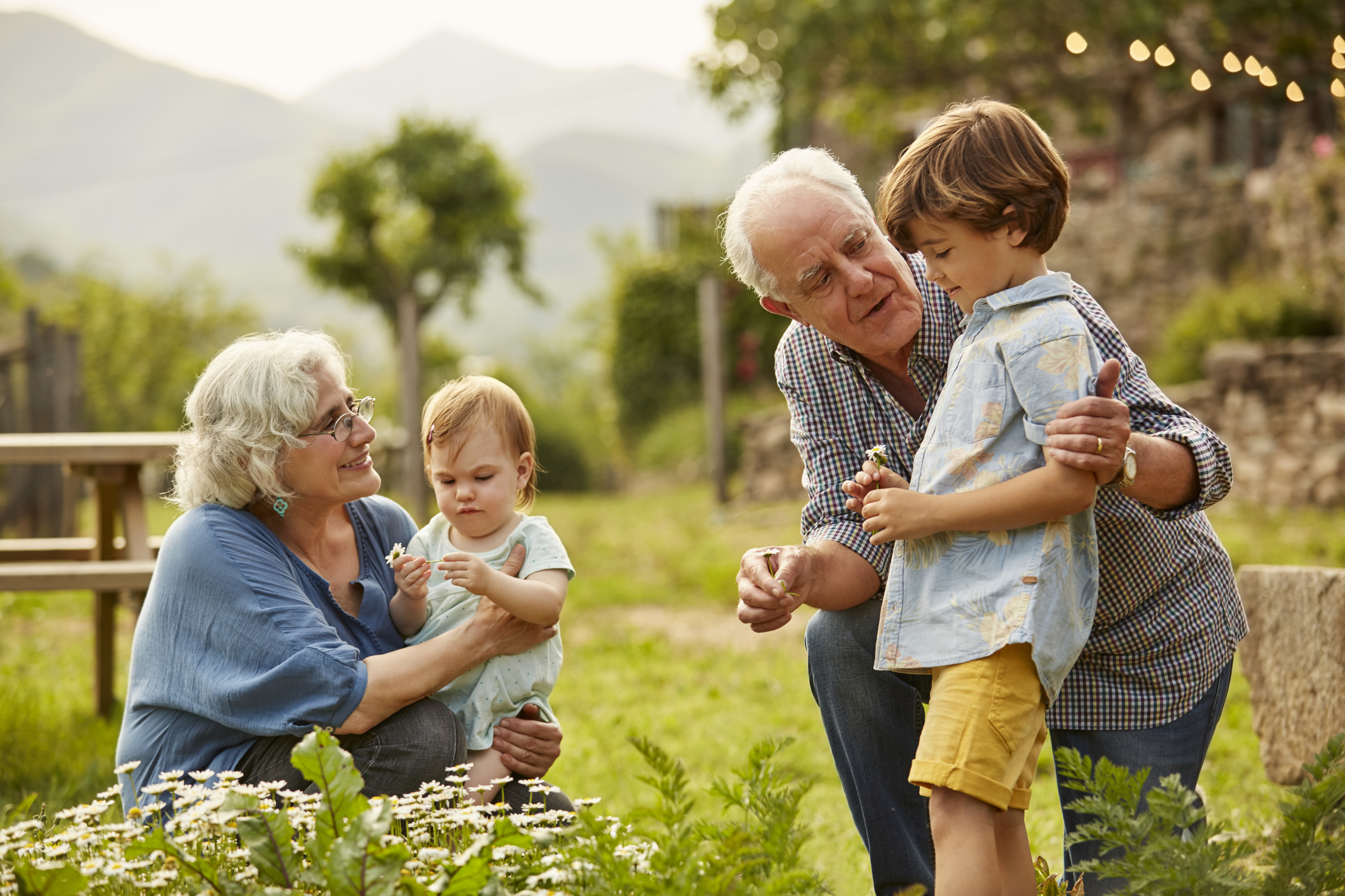 abuelos y nietos