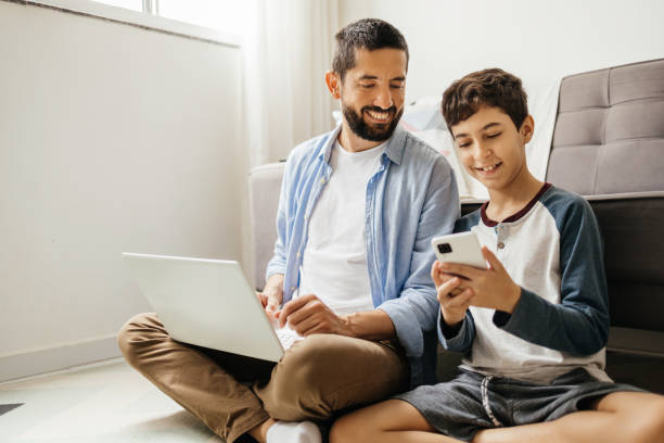 Cuatro actividades para que los nativos digitales realicen junto a sus padres