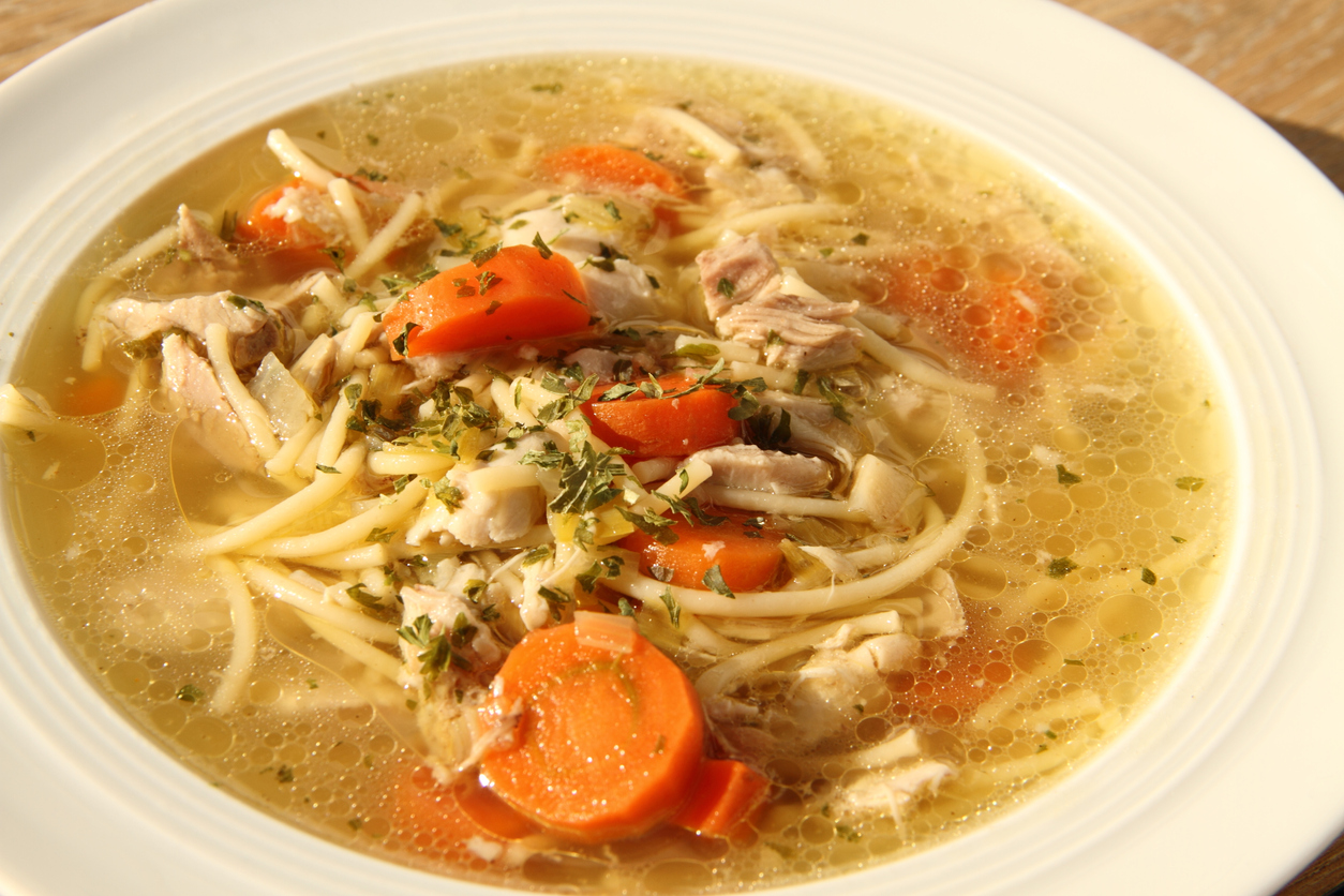 Sopa de pollo