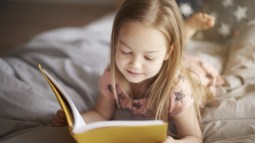 Los mejores poemas infantiles cortos para fomentar la lectura en niños - Pexels