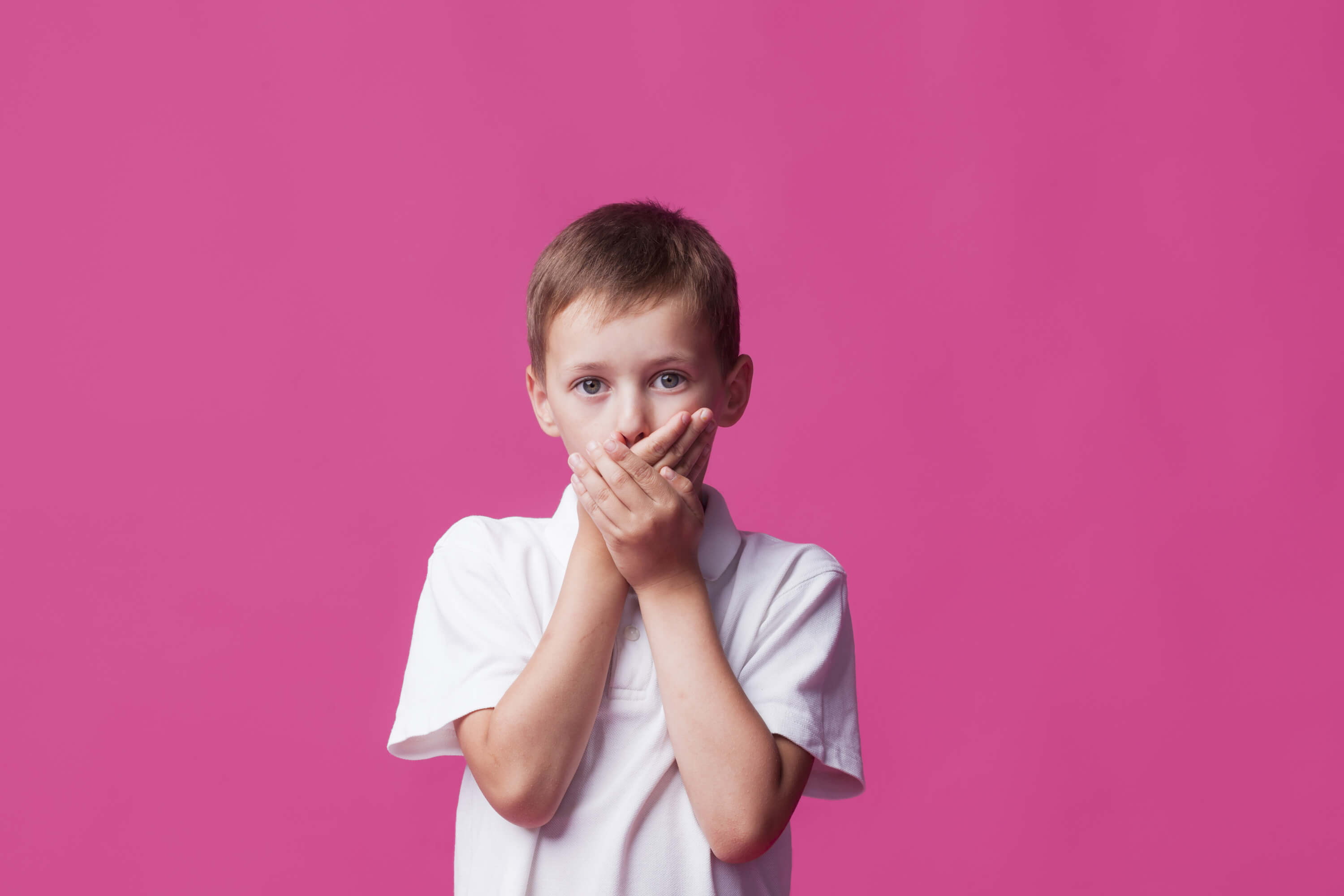 Por qué los niños no debe guardar secretos