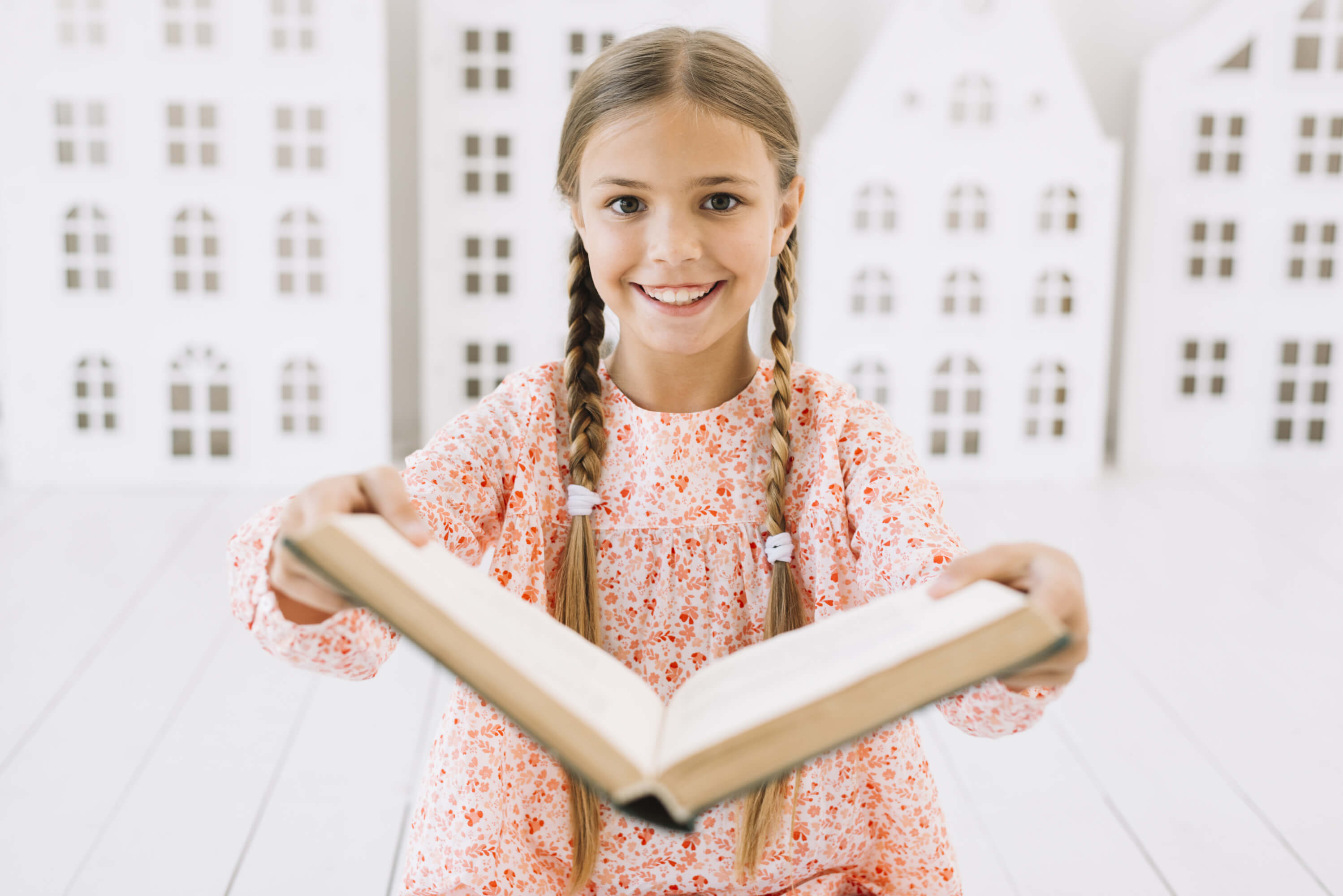 Jugar con los libros para estimular la lectura
