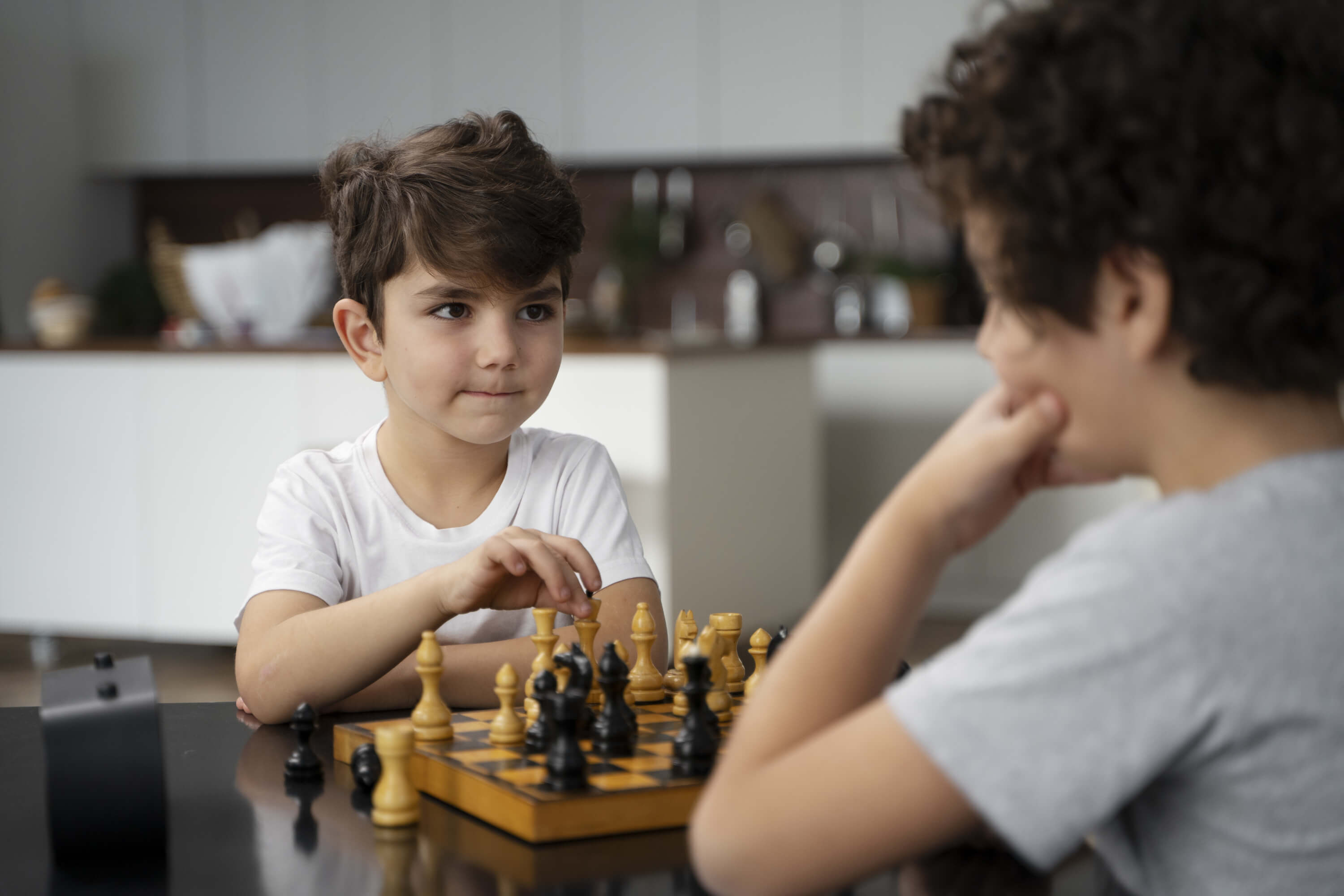 Descubre 5 juegos educativos para enseñar matemáticas a tus hijos