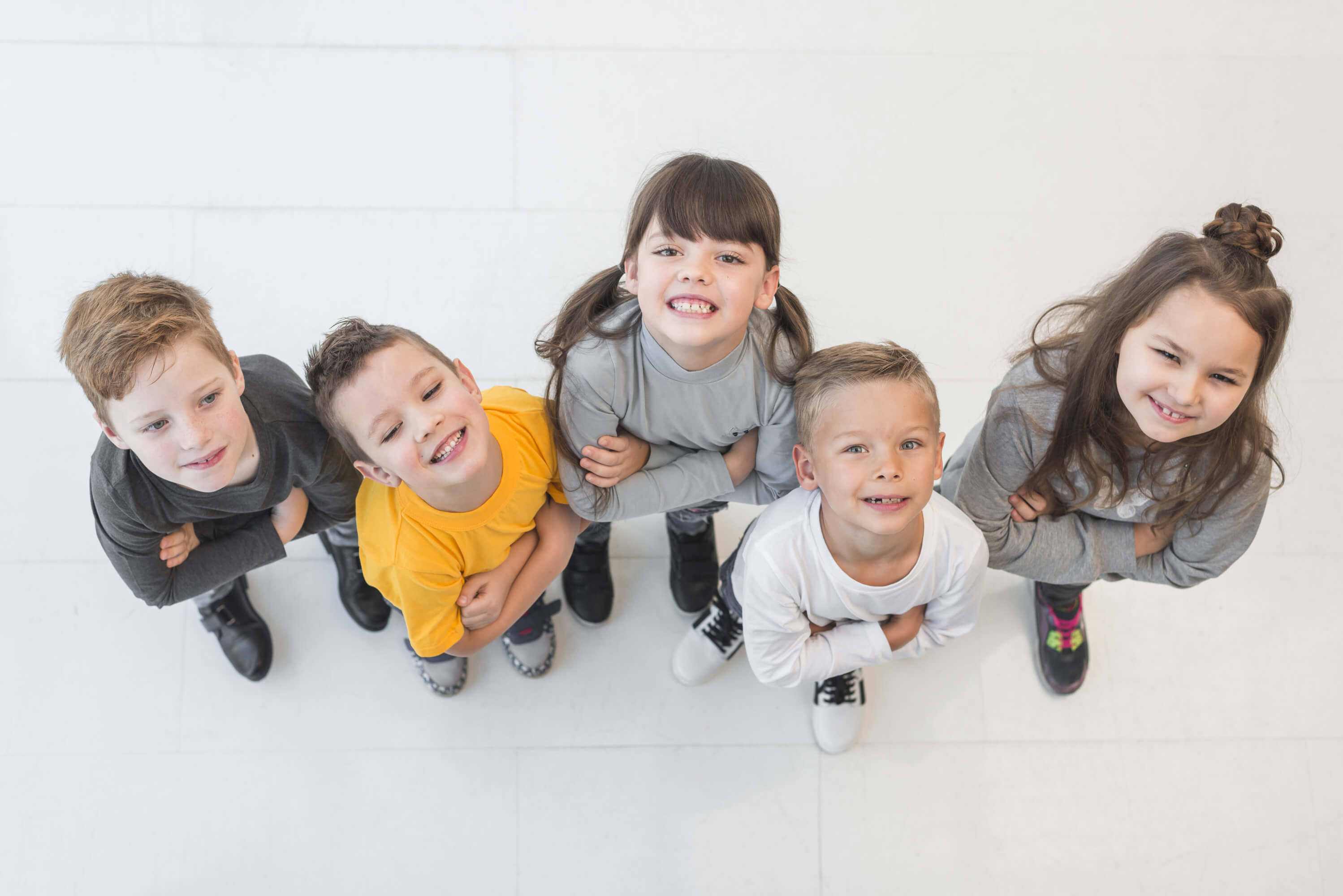 Niños en la etapa infantil