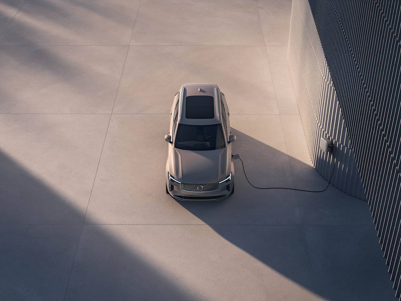 331874_New_Volvo_XC90_exterior