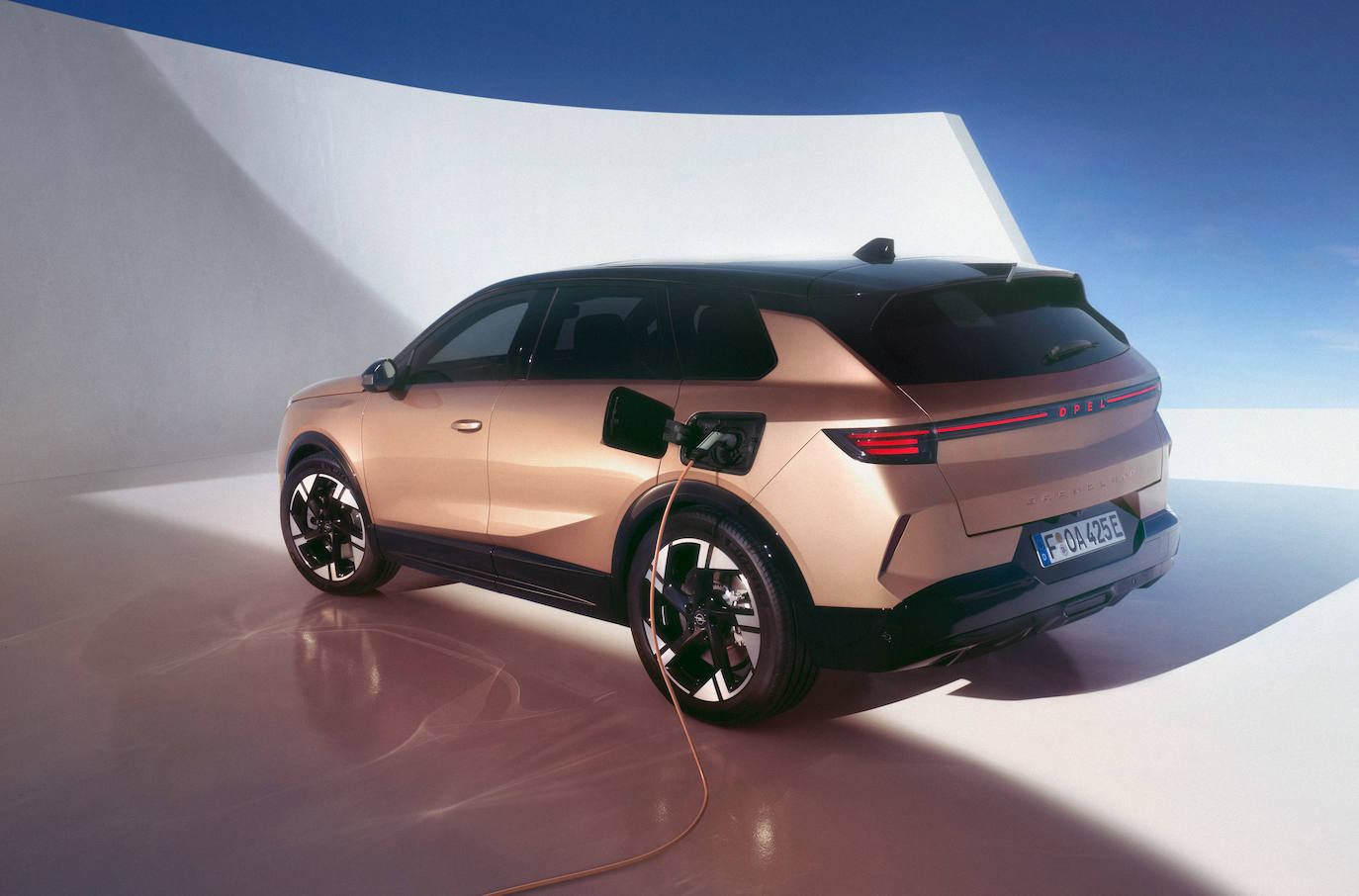 NewOpelGrandland4(1)