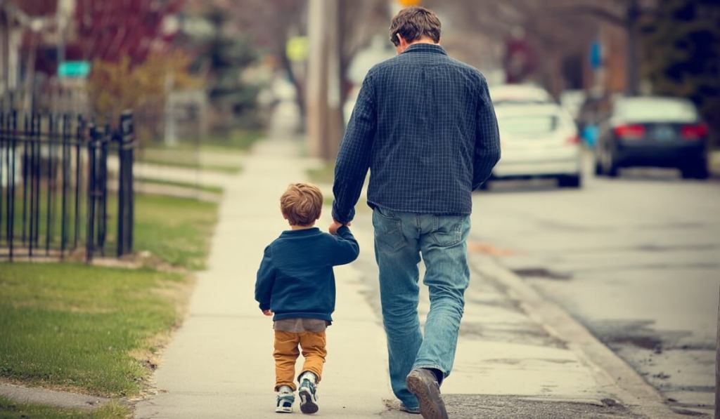 Debes enseñar a tu hijo a decir siempre la verdad, salvo en estas situaciones